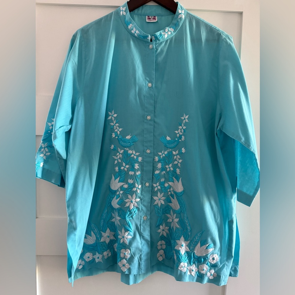 Vintage Daisy’s Creations Aqua Embroidered Tunic